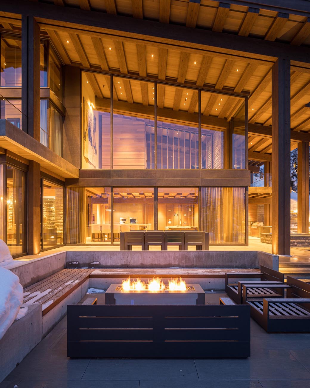 Lightheaded Opus downlights installed around a fire pit